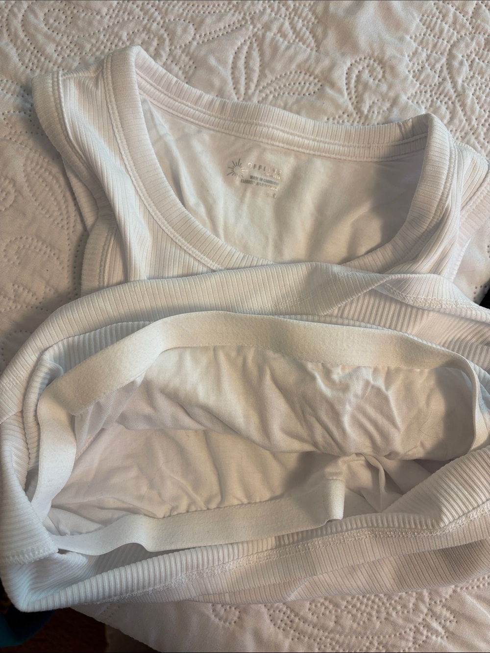 NWOT! Offline by Aerie White Tank with Built In Bra - Picture 4 of 5